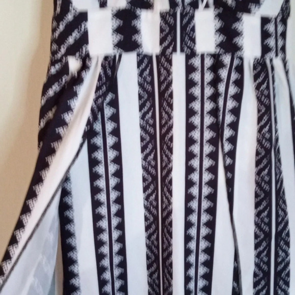 Shein Tribal print halter dress women's medium. - Picture 5 of 10